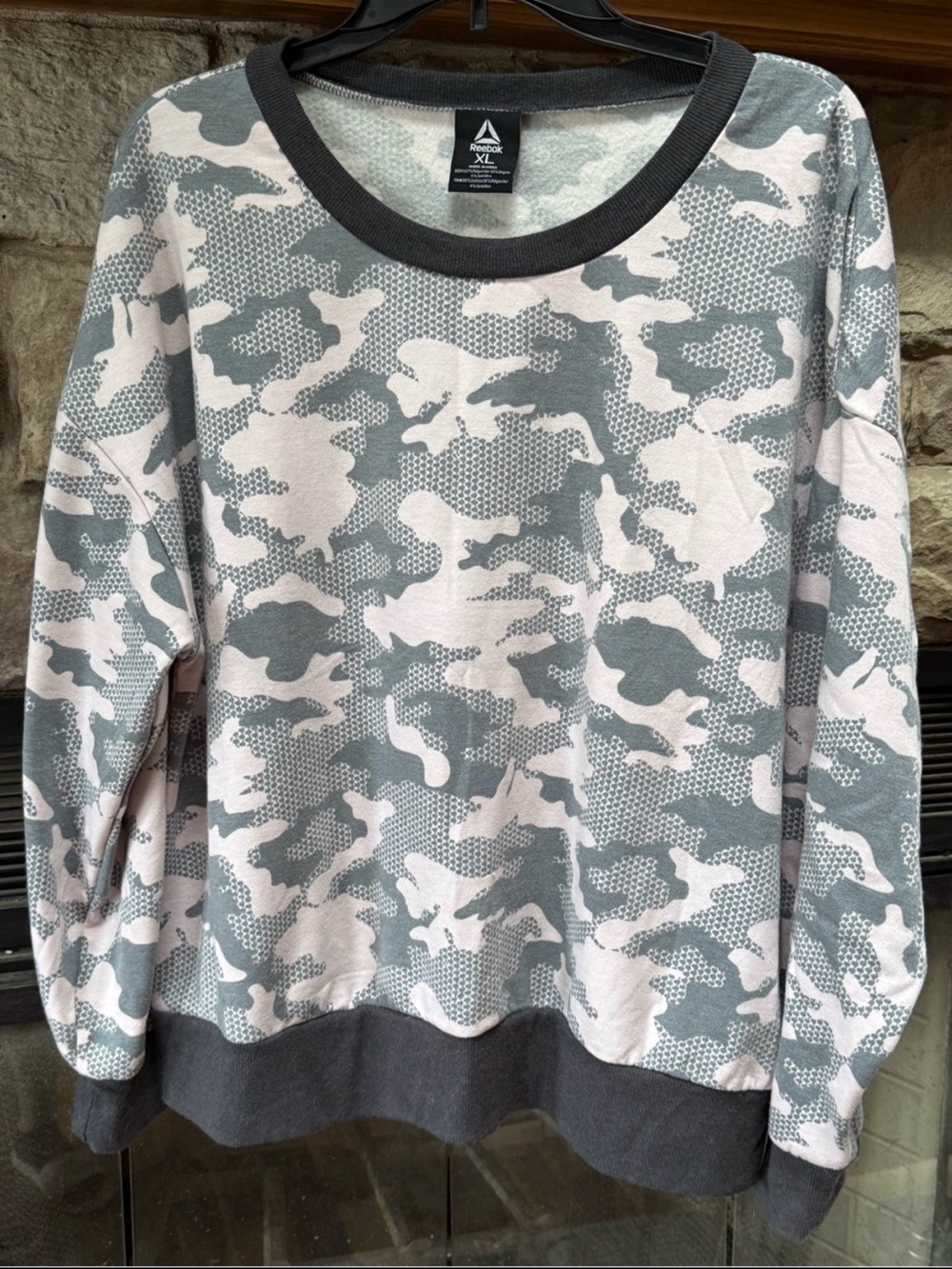 Reebok Women's Gray & pink Camo Crewneck Sweatshirt
